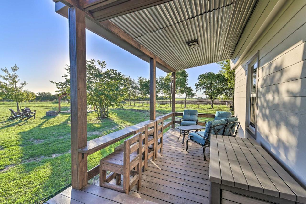 House On Cattle Farm Central To Temple And Waco Lorena Экстерьер фото