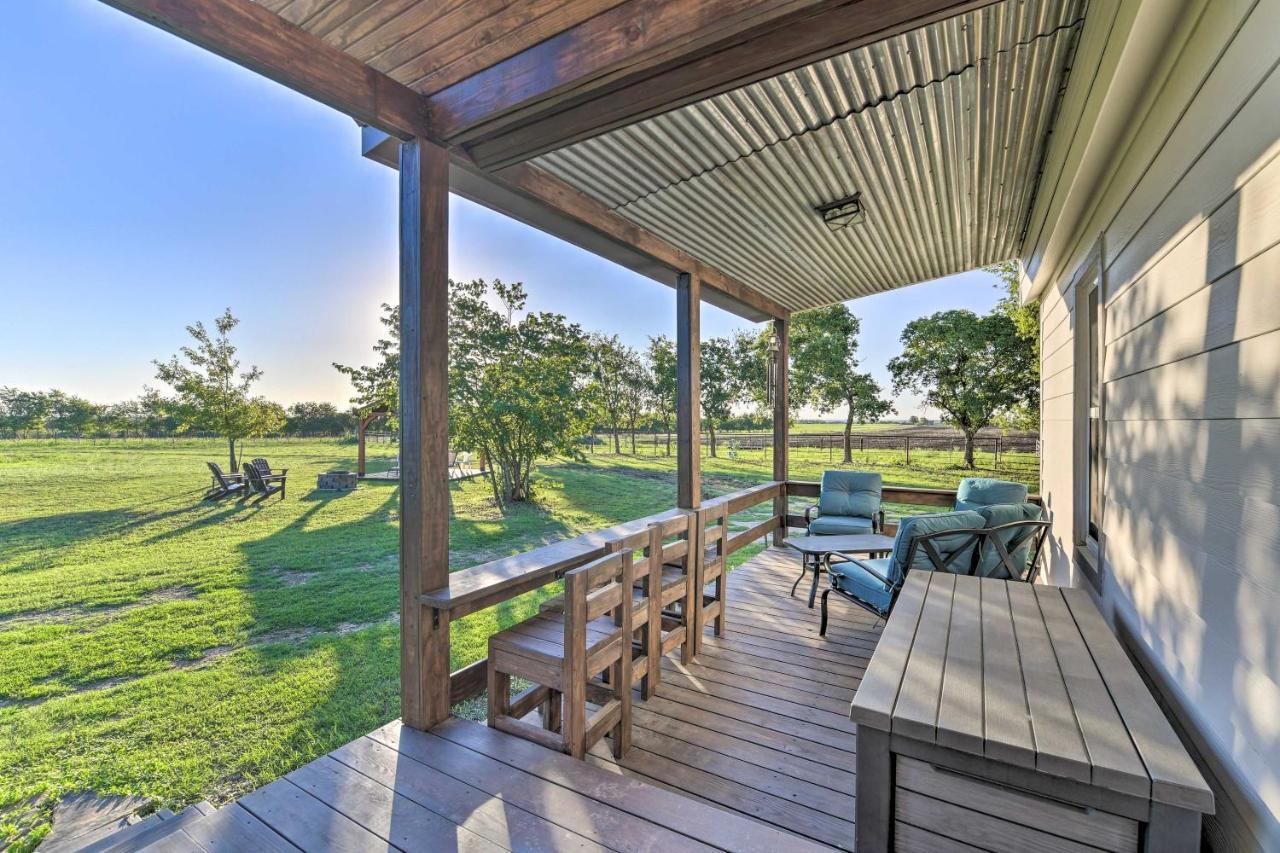 House On Cattle Farm Central To Temple And Waco Lorena Экстерьер фото